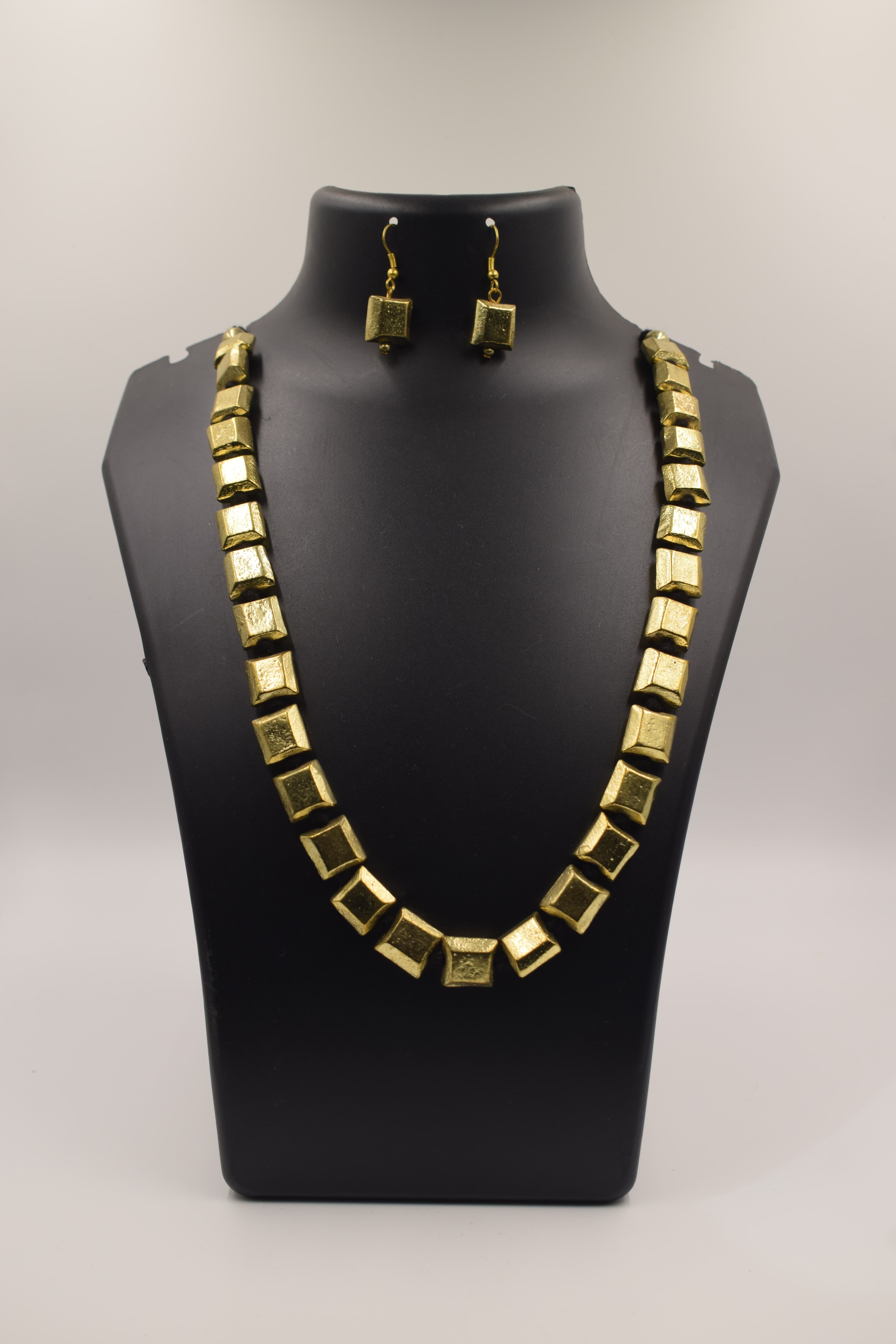 Bellissima Boutique Pune - Contemporary Elegant Jewellery Set thumbnail 2